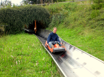 zeltlager_rodelbahn